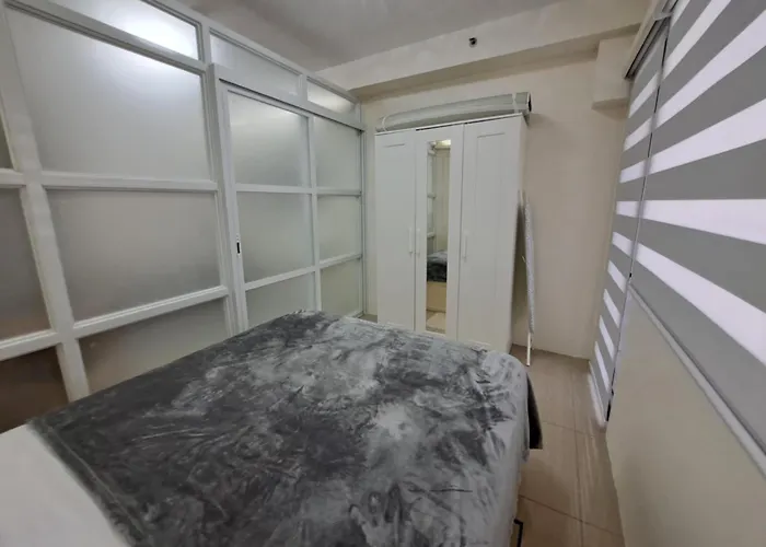 Fully Furnished 1 Bedroom - Shore 2 Tower 2 - 4f * Manila